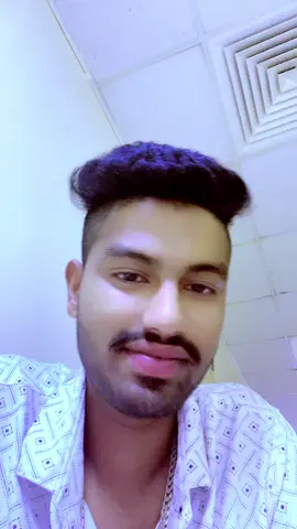 আজ শুধু মনে হয়, এ জীবন কিছু নয়