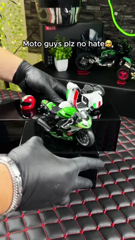 Please don’t hate😭 #BikerWatch #PocketRides #WatchTok #MotoLife #SpinningWatch 