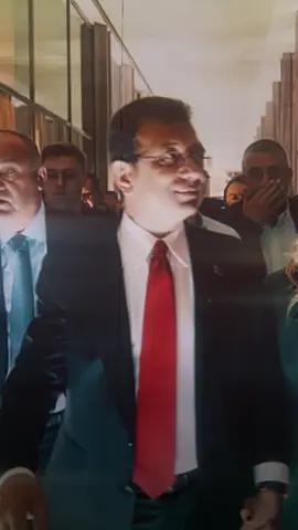 her yurek carpar kimse okun kadar kararli carpmadi #fyp #kesfet #ekremimamoglu #baskan #imamoglu #foryou 