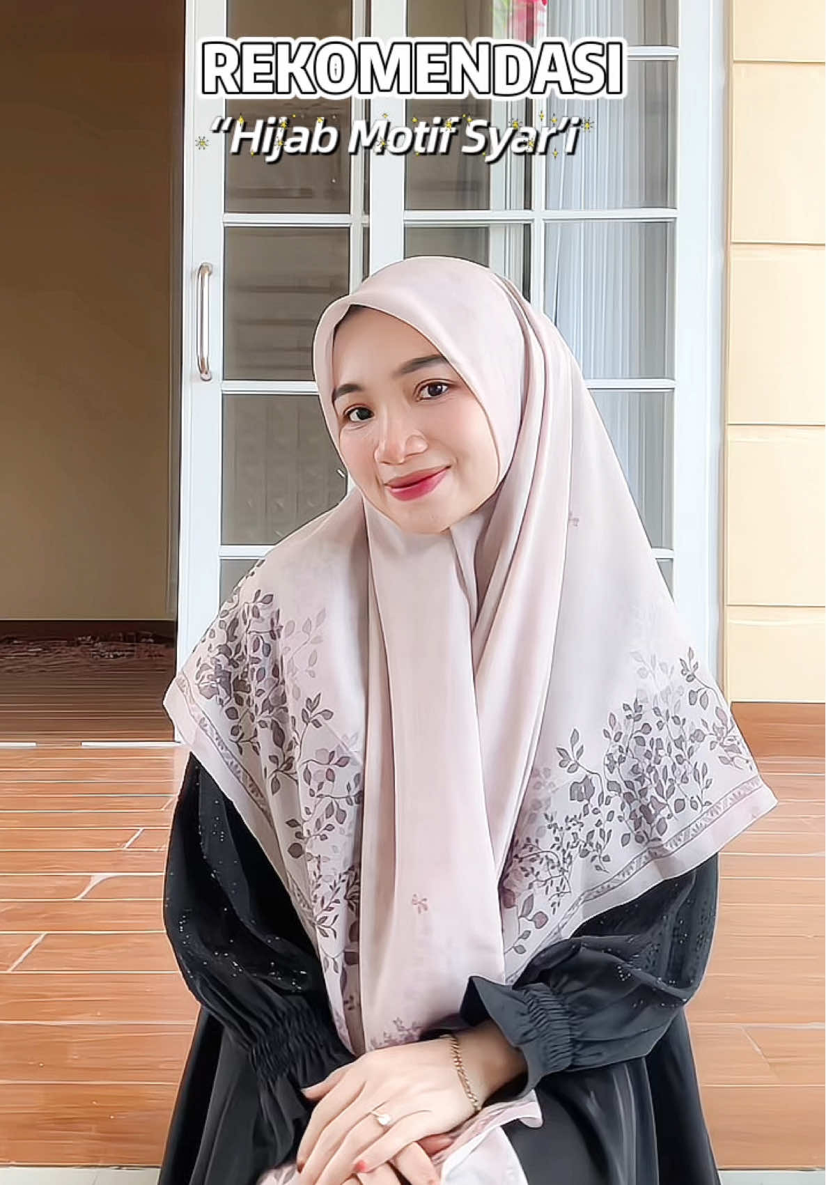 Enak & nyaman bgttt hijab nya MasyaAllah😍 #hijab #hijabmotif #hijabmotifsyari #hijabtutorial 