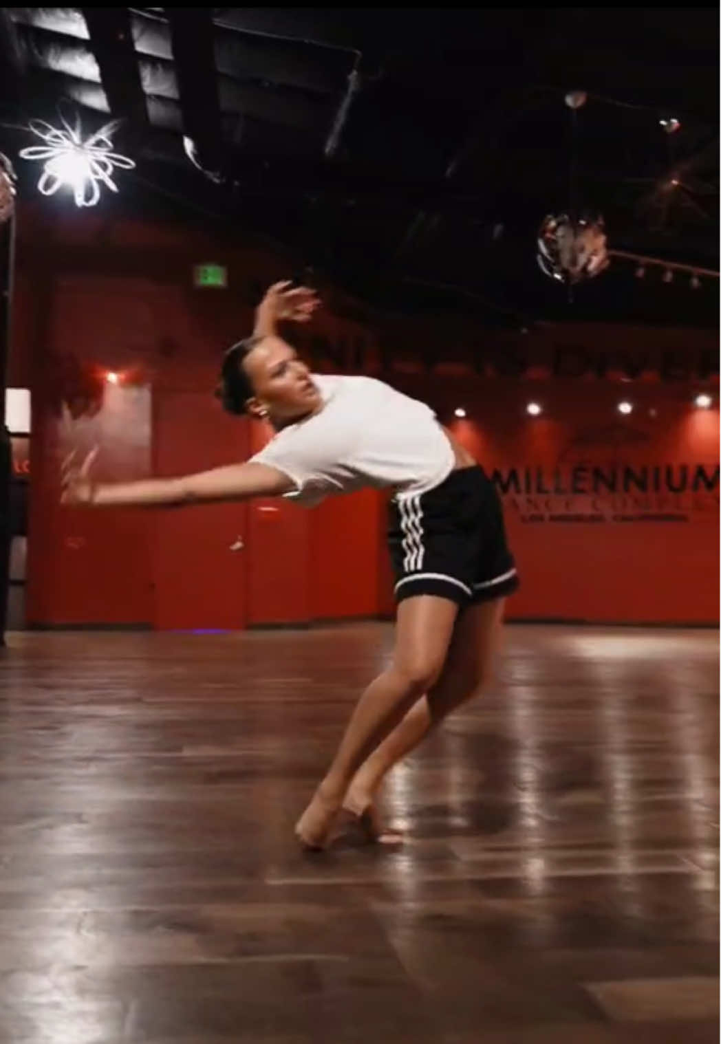 The best ever!  @Braylon Browner ✨  #milleniumdancecomplex #contemporarydance #dancer #LA #lanadelrey #contemporary #braylonbrownerchoreography #fyp 