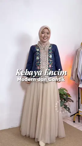 Kebaya encim bordir bunga, modern dan cantik. #kebayaencim #kebayaencimmodern #atasankebaya #kebayaencimbordir 