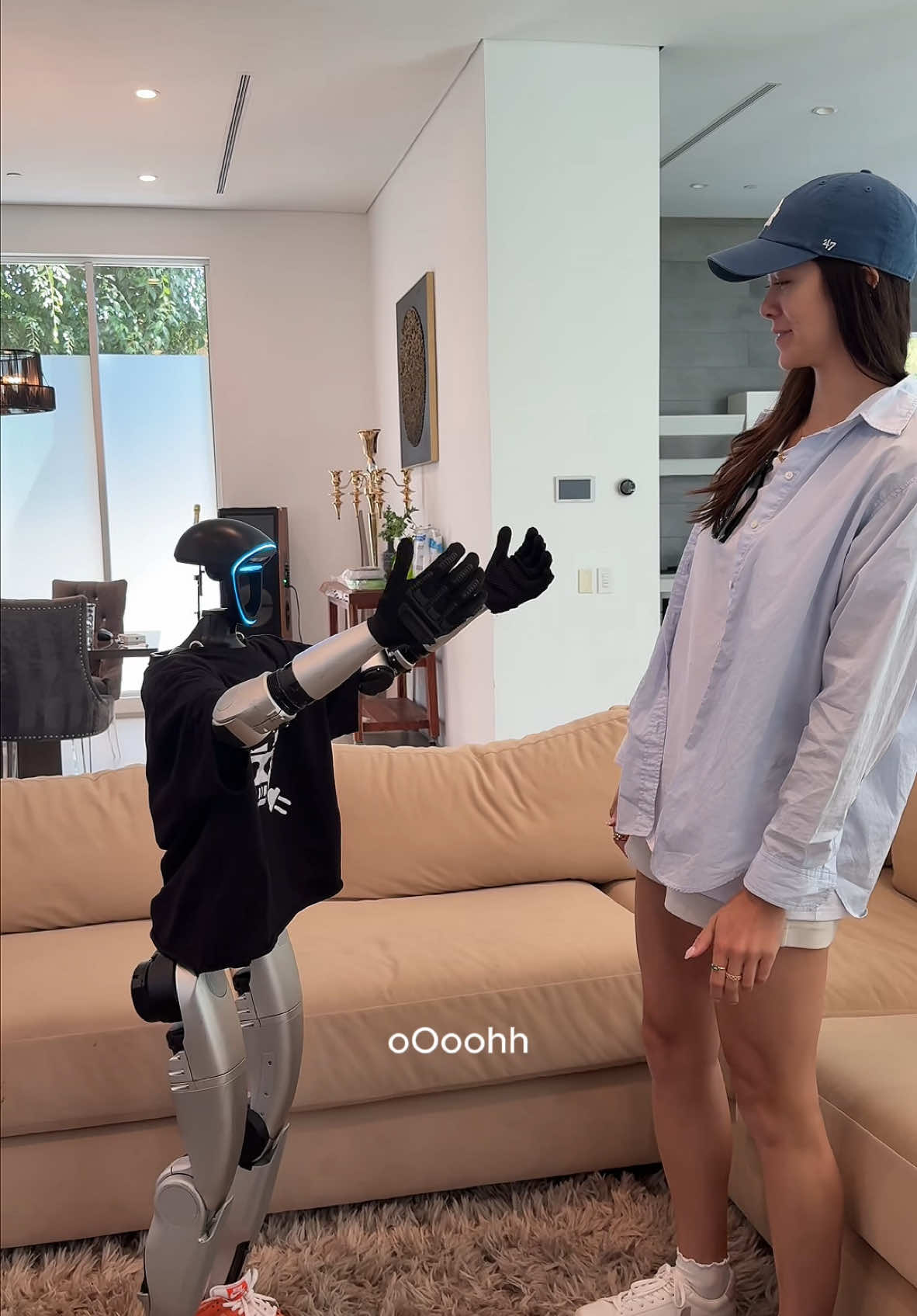 I gotta say, humanoid robots are not 👏🏼 it 👏🏼 for 👏🏼 me 👏🏼. I have a hard time imagining these things making it past a single town block in Anytown, USA before being smashed to bits by a vigilante with a baseball bat. Anyone else? Thanks @BOT HOUSE  for letting me swing by!