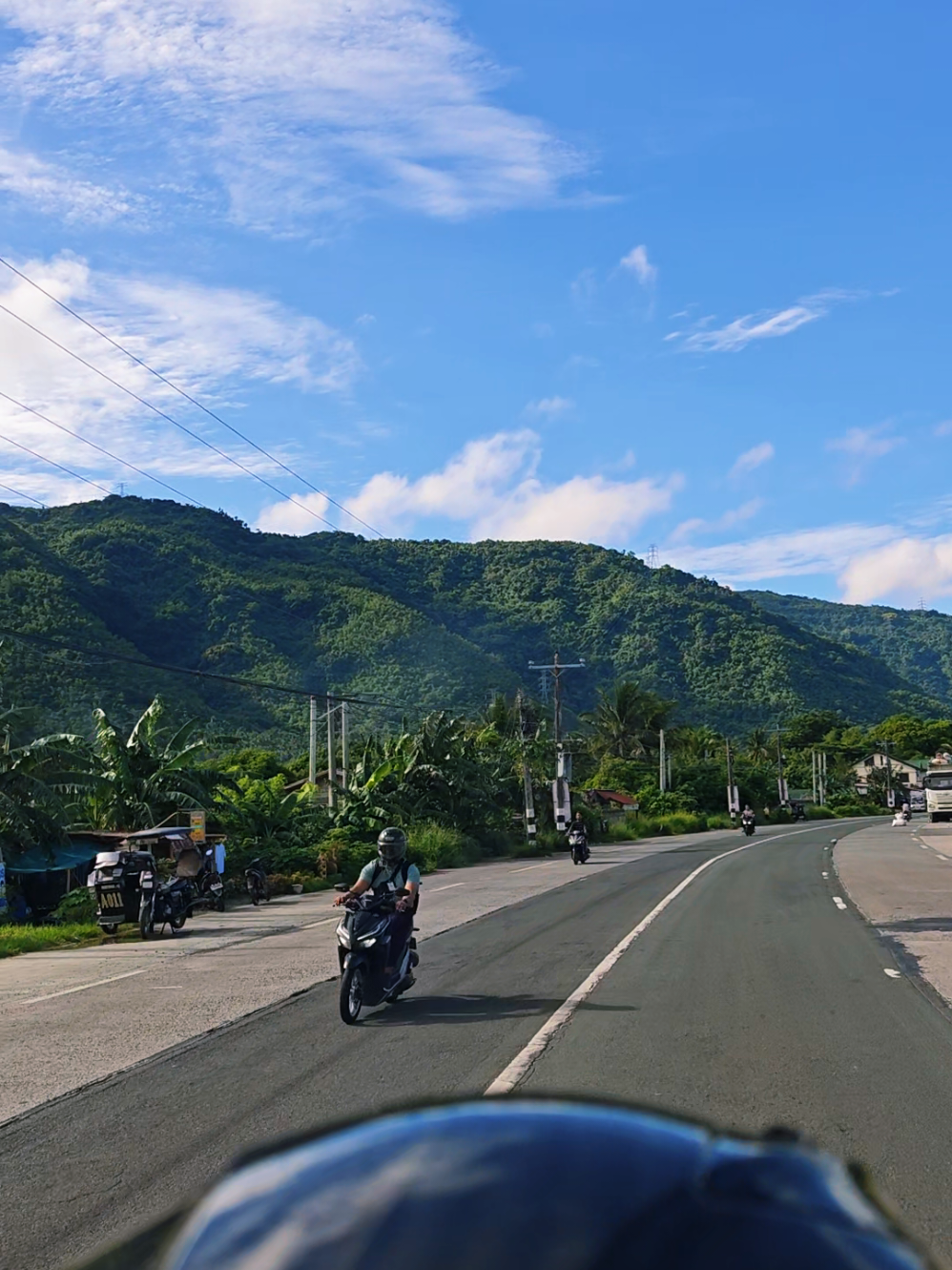 Long ride tapos gantong view 🥹 #longride #view #landscape #viralvideo #viraltiktok #bundok #multo #mountain #rides #motorcycle #motovlog #motovlogger #Vlog #fyp #trending 