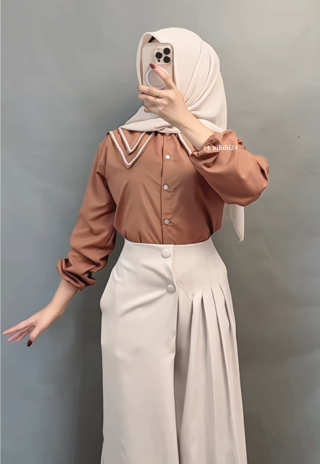 🤍#celanakulot #celanawanita #kulotpleats #celanakekinian 