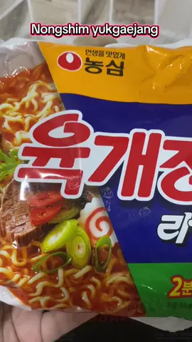Comfort food for rainy days 🌧️ #nongshim #nongshimyukgaejang #ramyun