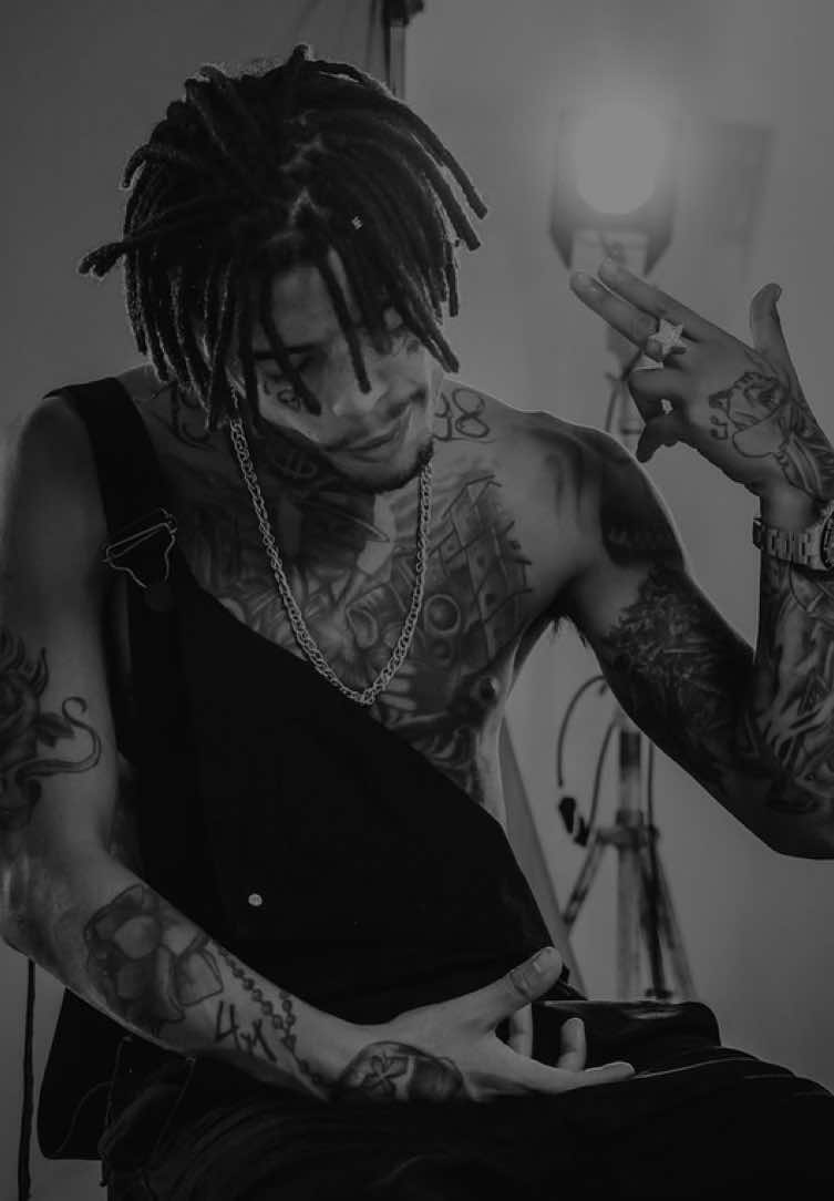 amanhã pode ser tarde #mckevin #musicaparastatus #tipografia 