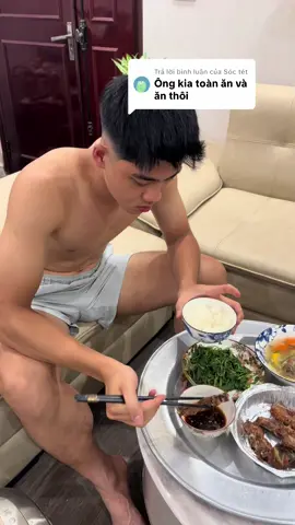 Trả lời @Sóc tét ăn chiếm vị trí số 1 ,đi làm về mở tủ lạnh tìm đồ ăn thù nhanh lắm ,bảo lấy cho mẹ cái j toàn kêu ko thấy 😂