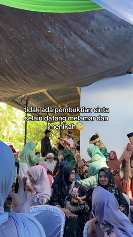 pembuktian cinta😇#fypシ#fyp#viral#xyzbca#beranda#4upageシ#4u#moots?#foryoupage#viralvideo#viraltiktok#trending#bugis#bugistiktok#katakata#sadstory#bugissulawesi#pegantinbugis#capcut  