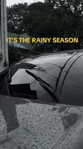 Premium Quality, Made in Japan 🇯🇵 It’s definitely the rainy season! Don’t forget to invest in good quality window wipers. A lot of people don’t usally change their wiper blades because we don’t often use them but now is the season of rain. #manila_automotive #denso #toyotahilux #madeinjapan #japanparts #japan #jdm 