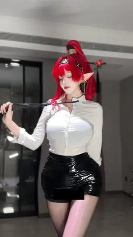 Cos gì nhìn lạ quá #gaixinh #douyin #xuhuong #girlcosplay #cosplay #fyp #trend #xh 