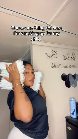 Well this is what I’m serving 😂 #diaperchallenge #fyp #fy #explore 