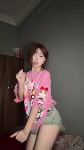 Áo xinh của nhà @imeow.asia #bepdep 