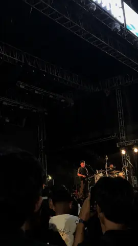Perunggu - Ini Abadi ( Full ) ##perunggu #dprfestival #surabayakonser 