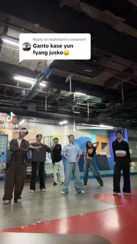 Replying to @imalvinpo ganito ba dapat ung sayaw 😅 alam ko galit kau kay fyang kahit di ko alam bakit haha... pero aminin natin magaling talaga sya siguro napressure lang sya noon sa mismong event kaya di nya nameet ung expectations nyo... salamat sa lahat ng nagkicredit kay fyang aside kay Matrix na dc: pero kong di sinayaw ni fyang di naman yan magtrending mahirap ba i type ung name ni fyang? we love you fyang alam kong ginawa mo lahat ng best mo pero di hated you so much di ko alam bakit... kudos sa mga nagkicredit kay fyang kasi may karapatan din sya at di lang ung dc nya #kilometrodancechallenge 