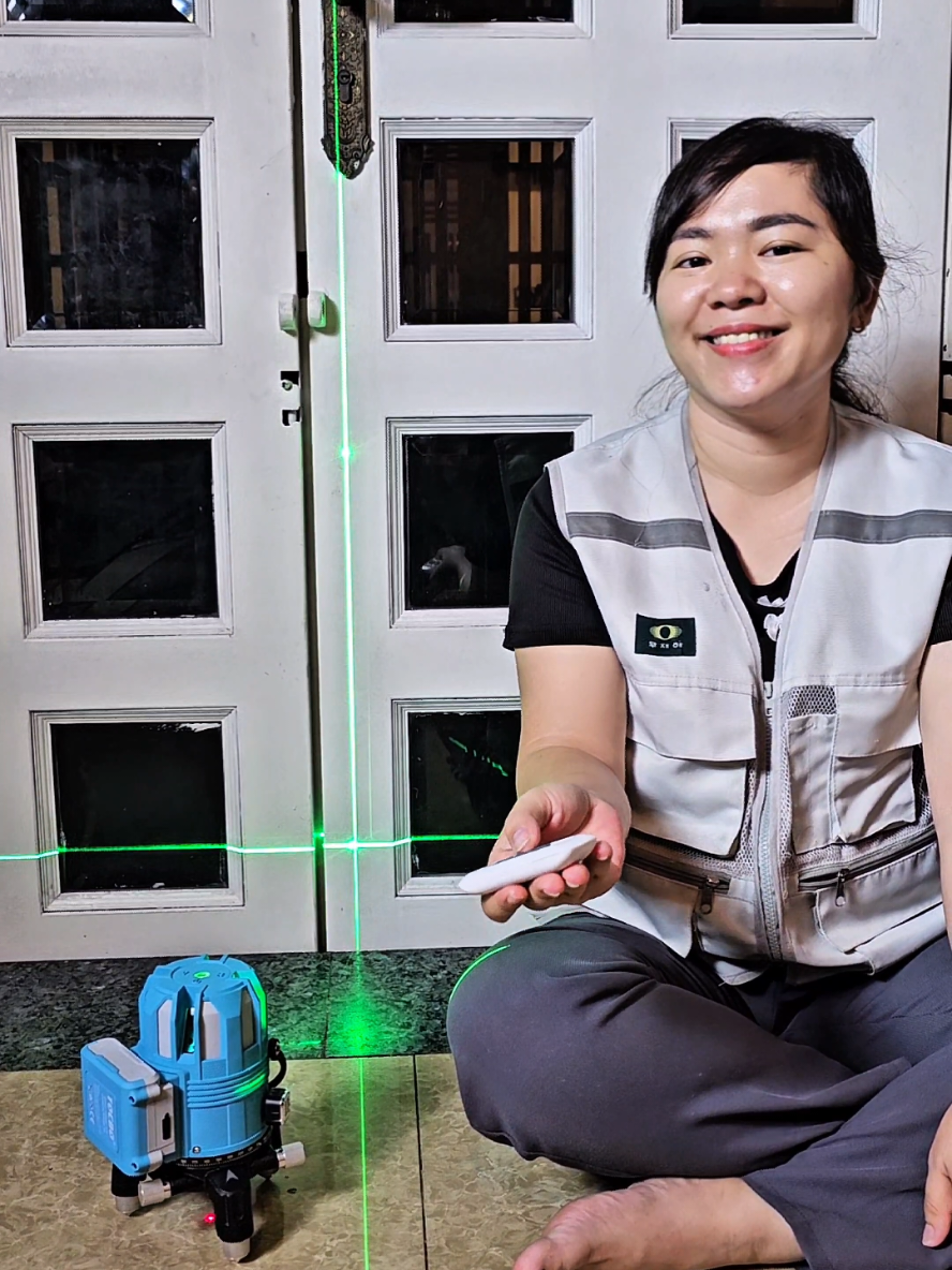 Máy cân bằng laser 5 tian có remote #chiasekinhnghiem #giadungtienich #coemthovuon 