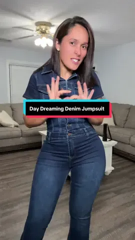 El jumpsuit que te abraza donde debe 😮‍💨💙 De mezclilla, ceñido y con flow total. Te lo pones y ya estás vestida para romper miradas. #DenimJumpsuit #FashionNovaFinds #OnePieceWonder #TikTokFashion #OOTDGoals #SnatchedFit #JeanOnJean #ClosetStaple #TrendAlert #MustHave #TikTokShopCreatorPicks #TTSLevelUp #outfitideas #TTSDelightNow #fashionlookbook #TikTokShopJumpstartSale #Seasonalgems #TikTokShopRestock  #TikTokShopSummerTurnUp #TikTokShopCreatorPicks #TTSCreatorBash #Dealsforyoudays