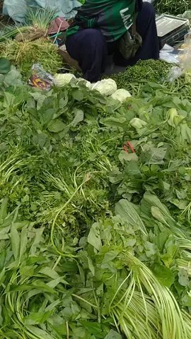 jualan sayuran pasar pagi#sayuransehat#pedagang#pasaremperan