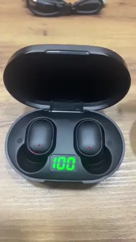 Fone E6s Bluetooth 5.0 TWS Preto – O que é e suas vantagens O Fone E6s Bluetooth 5.0 TWS Preto é um fone de ouvido sem fio, compacto e moderno, que oferece liberdade total de movimentos e qualidade de som surpreendente. Com tecnologia Bluetooth 5.0, ele garante conexão rápida, estável e com baixo consumo de energia, ideal para uso diário, seja para ouvir música, assistir vídeos ou atender chamadas. ✅ Vantagens de adquirir o E6s Bluetooth 5.0 TWS: Som de Alta Qualidade: Áudio limpo, graves potentes e boa definição para uma experiência imersiva. Conexão Estável: O Bluetooth 5.0 evita falhas de conexão e garante menor latência. Portátil e Leve: Cabe facilmente no bolso e acompanha estojo compacto com carregamento. Bateria Duradoura: Longas horas de uso com apenas uma carga. Ideal para o dia todo. Compatível com Android e iOS: Fácil emparelhamento com qualquer dispositivo com Bluetooth. Design Ergonômico: Se encaixa bem na orelha e é confortável mesmo após longos períodos de uso. Controle Touch: Atenda chamadas, mude de música e acione assistente de voz com um simples toque. --- 🔥 Por que todos devem ter? Porque une qualidade, praticidade e custo-benefício em um único produto. Perfeito para quem quer liberdade e conforto sem abrir mão de um bom som. Seja na rua, no trabalho ou em casa — o E6s é seu parceiro ideal! Uma vez que você usa, não quer mais voltar para os fones com fio. Gostou? Quer saber mais? Whatsapp 070 4010 1210 #fonedeouvidobluetooth #amazon #shopee 