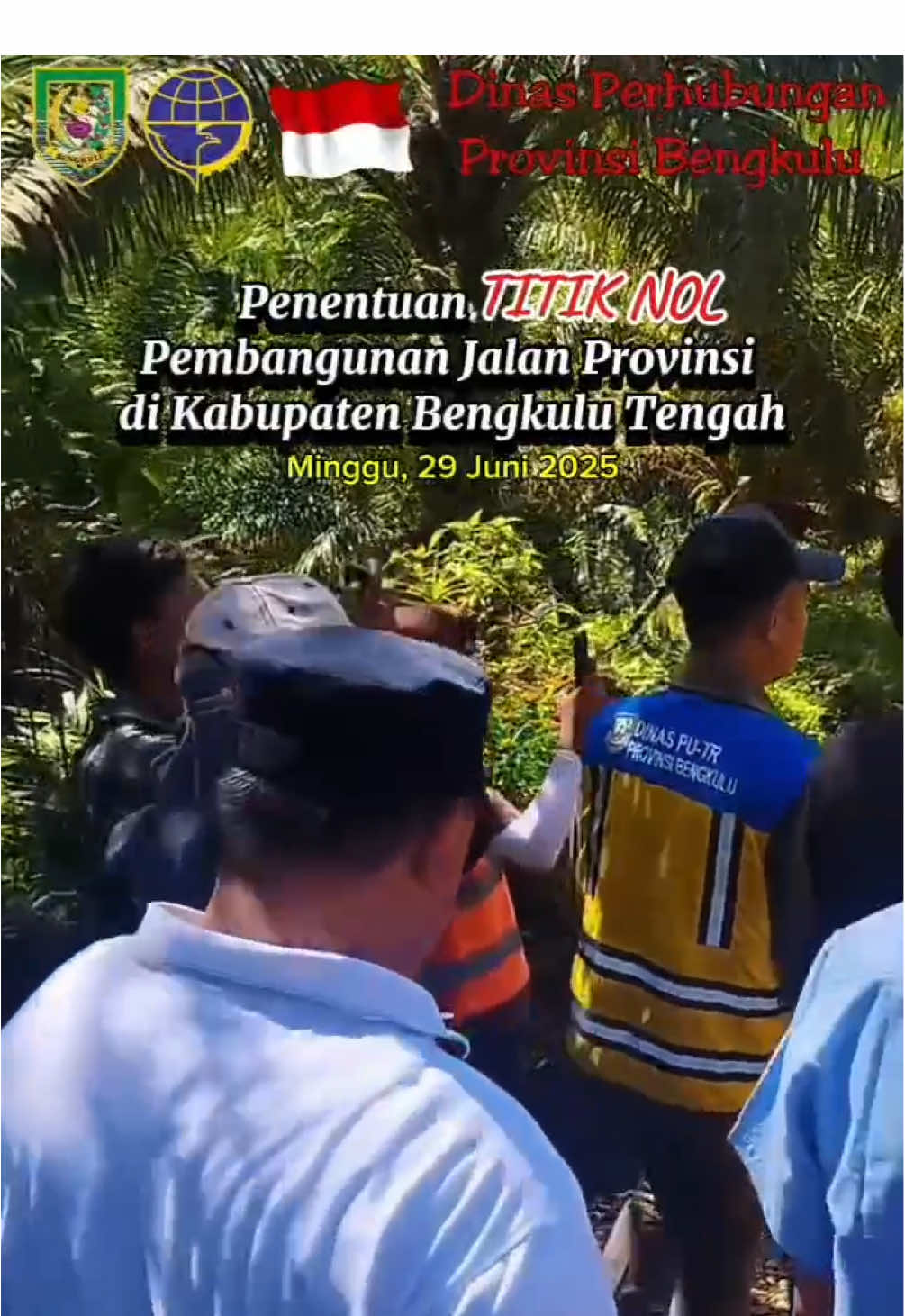 Hallo sanak #mitradarat #bengkulu Pada hari Minggu, 29 Juni 2025,  Kepala Dinas Perhubungan Provinsi Bengkulu Bapak Hendri Kurniawan, SE.MM melaksanakan Kegiatan Penentuan Titik Nol Pembangunan Jalan Provinsi di Kabupaten Bengkulu Tengah yang dihadiri langsung oleh Gubernur Provinsi Bengkulu  Bapak Helmi Hasan dan stakeholder terkait lainnya. @mediacenterbkl @herwan antoni  @Ir. H. Mian  @Hendri kurniawan    #transportasimaju #banggamelayanibangsa #mitradarat #menghubungkanindonesia
