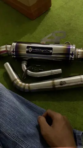 oi siapapun endors gw plis😭😭#endors #fyp #knalpot #medwickknalpot #racing #foryourpage 