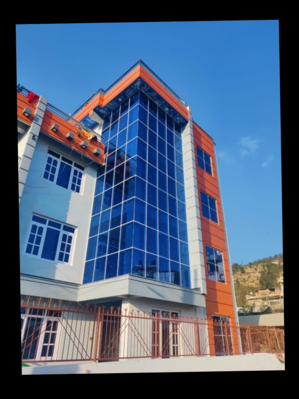 #aluminiumwork #9808239528 #banepa #glazing #construction #karunaaluminiumfebrication #fypシ #glass #window #door 