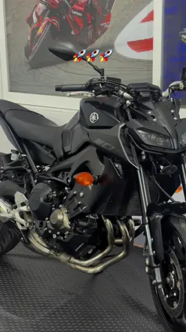 😻😻😻😻 #yamaha #mt09 #mt09v2 #yamahamt09 #bike #biker #bikelife #bikelover #bikers #bikerlife #fyp #fypシ゚ #fypp #fypdongggggggg 