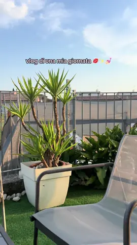 vlog di una mia giornata ✨ #fakebodyy⚠️ #Vlog #nails #gym #adayinmylife #vegetarian 