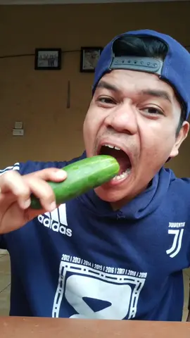 🎲 DADU & TIMUN🥒 #dedetajo #challenge #mukbang #fyp #kuliner #indomie  #mukbangbakso #mukbangseafood #mukbang #makananpedas #mukbangindonesia #mukbangmie #mukbangkorea #mukbangpedas #mukbangdaechang #mukbangasmr  #food #foodsindonesiachannel #foodranger #foodvlogger #foodindia #foodasmr #foodpreparation #foodandfoot #foodcourt #eating #asmr #mukbangs #mukbangpedas #tanboykun 