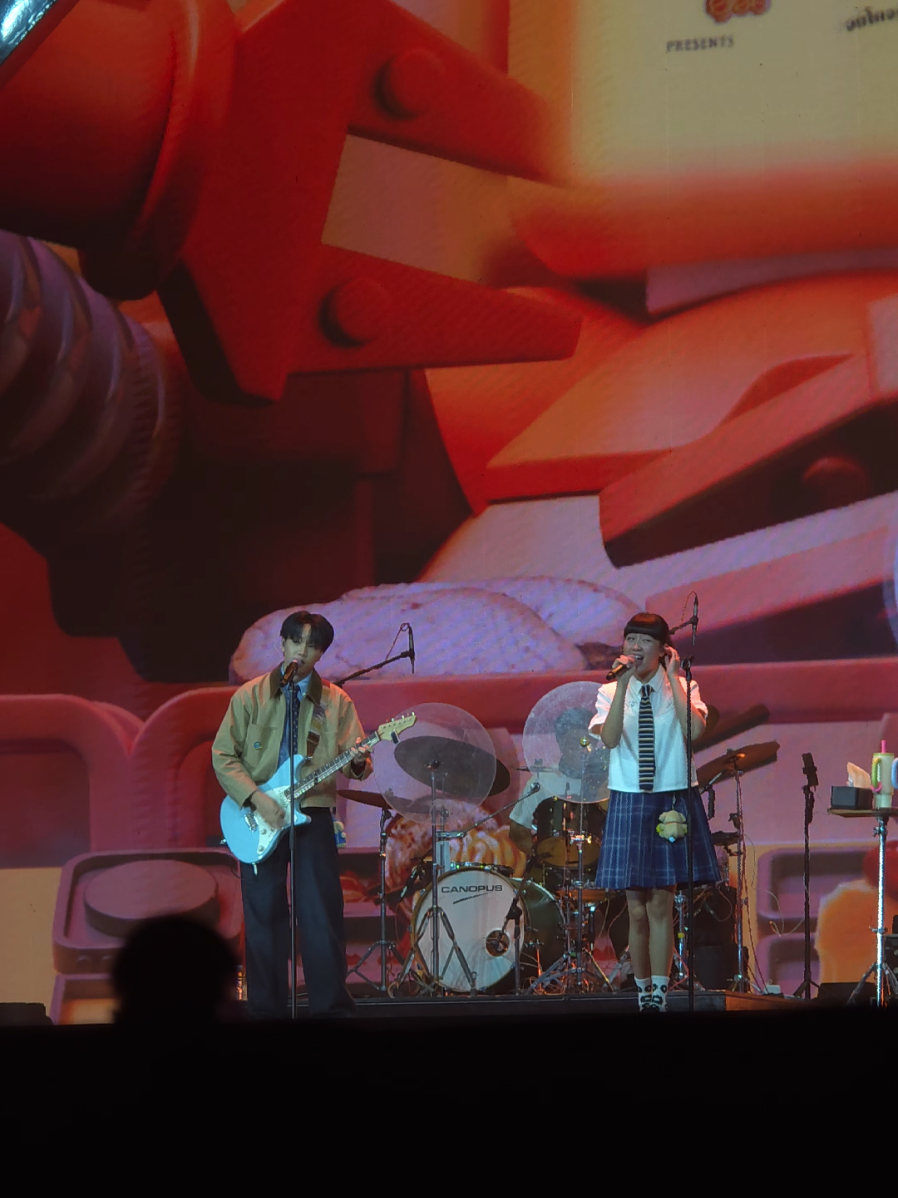 ศัตรูหัวใจ #MoveOnจนโคจรมาเจอกัน #MoveOnConcert #seriousbacon 