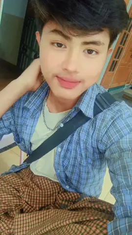 မျက်လုံး မပိတ်တက်လို့ လက်နက် ပိတ်တာ🤣🤣🤣#မျက်စိမနောက်ကြေး😂😂 #တင်ခွင့်ပြုပါ #ဒီချိန်တင်ရင်viwerမတတ်မှန်းသိတယ်🙂 #မင်းတို့ပေးမှ❤ရမဲ့သူပါကွာ #choufreestyle #fyppppppppppppppppppppppp #myanmartiktok🇲🇲🇲🇲 