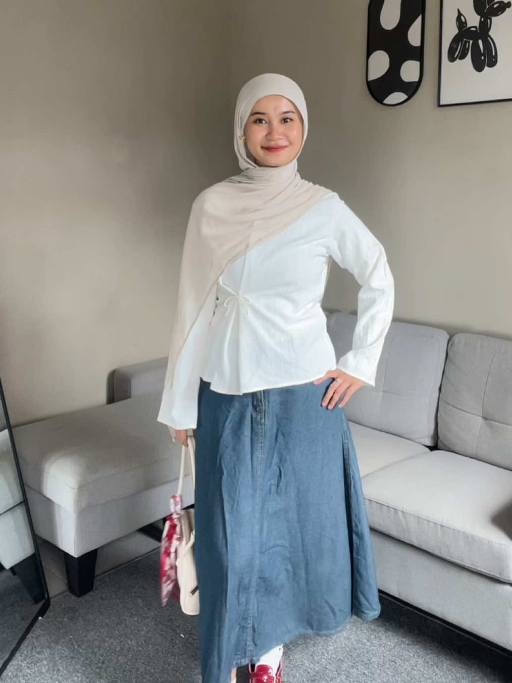 Bagian 1 | fitcheckkk karena outfitnya lucuu 🦋 #OOTD #inspooutfit 