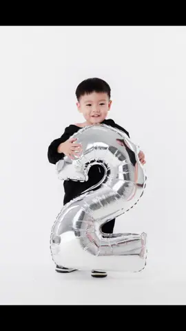 #คลั่งรัก  #เทรนวันนี้ #เด็กชาย #รูปหล่อ #tiktok  #เทรนวันนี้  #รูปมินิมอลน่ารักๆ  #2ขวบ #ถ่ายรูปวันเกิด  #2yearold  #happybirthday  #hbd  #foryou  #แม่สอด 