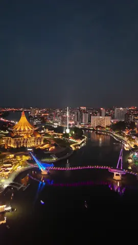 “Kuching city lights hit different ✨🌃” #kuchingsarawak #kuchingwaterfront #weekendgateaway #sarawaktiktok #sarawakfyp #visit 