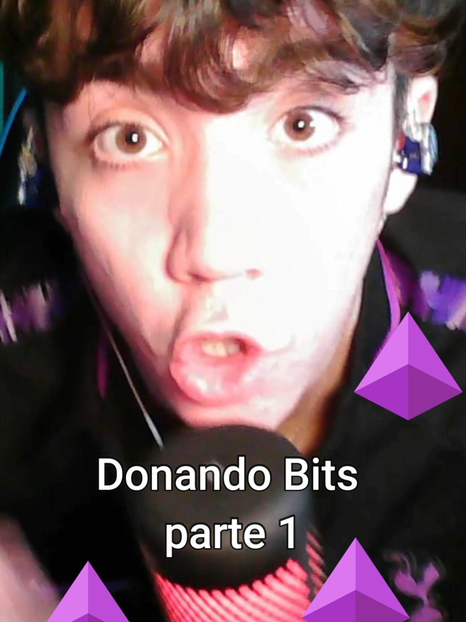 Donando Bits - Parte 1 #humor #argentina #clipsdekick #kickargentina #voltia #twitch #ecuador #chile #peru🇵🇪 #venezuela #fyppp #clip #bits #donacion
