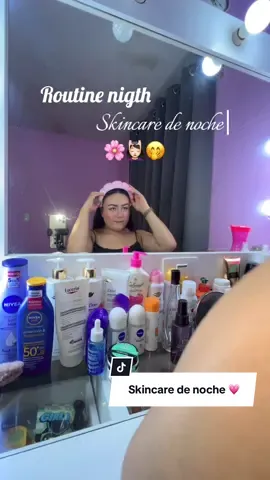 ✨Si estás en tus 20’s ya es hora de tomarte en serio tu skincare de noche 👀💅 Esta rutina es para dejar de improvisar y empezar a brillar 💧💖 Piel linda hoy, glow asegurado mañana 🌙 #routineskincare #skincare #skincaredenoche #limpiezafacial #routinenigth #desmaquillandome 