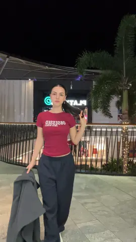 Nasil? Guzel mi? 👀 #OOTD #fashiontiktok 