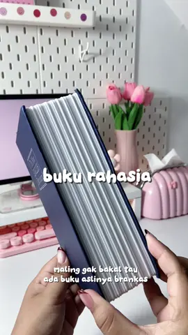 sangat berguna buat yg suka menabung atau menyimpan uanh . harganya juga murah #tempatmenyimpanuang #brankas #brankasmini #brankasminibentukkamus #brankasbentukbuku #fypシ゚viral 