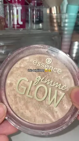 #higlither #gimmeglow #essencehiglither #essence #essence #glithers #essencemakeup #welovessence❣️ #essenceforlife #loveessence❣️ #essenceforever #essenceforyou #essencemakeup❤️ #essencelovers💕 #ilessence #essencebeauty❤️ #essenceteam #essencefanpage @essence.cosmetics @☆essence☆ 