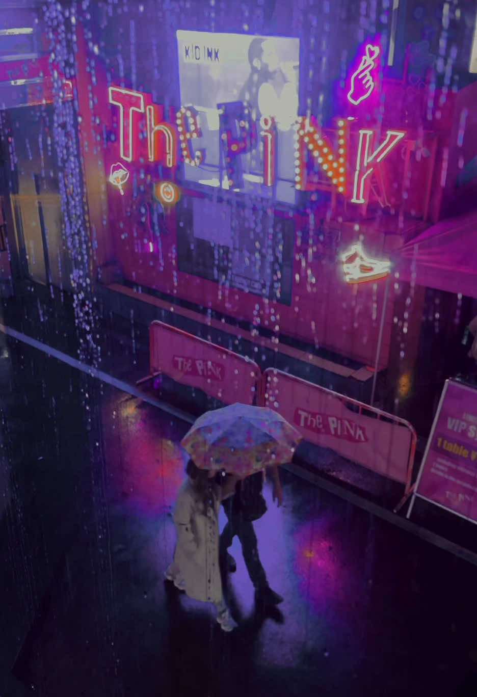 止むことのなかった大阪の雨夜。#cinematic #videography #citylife 