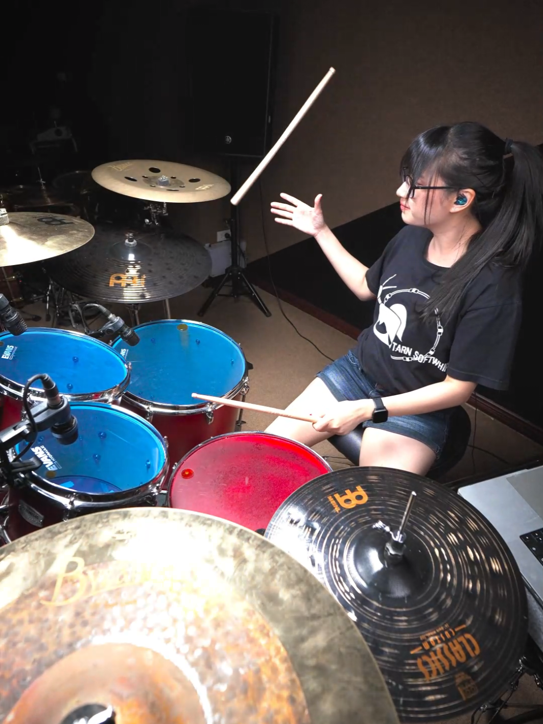Psychosocial drum cover #psychosocial #slipknot #drumcover #drummergirl #femaledrummer #drumming #tarnsoftwhip 