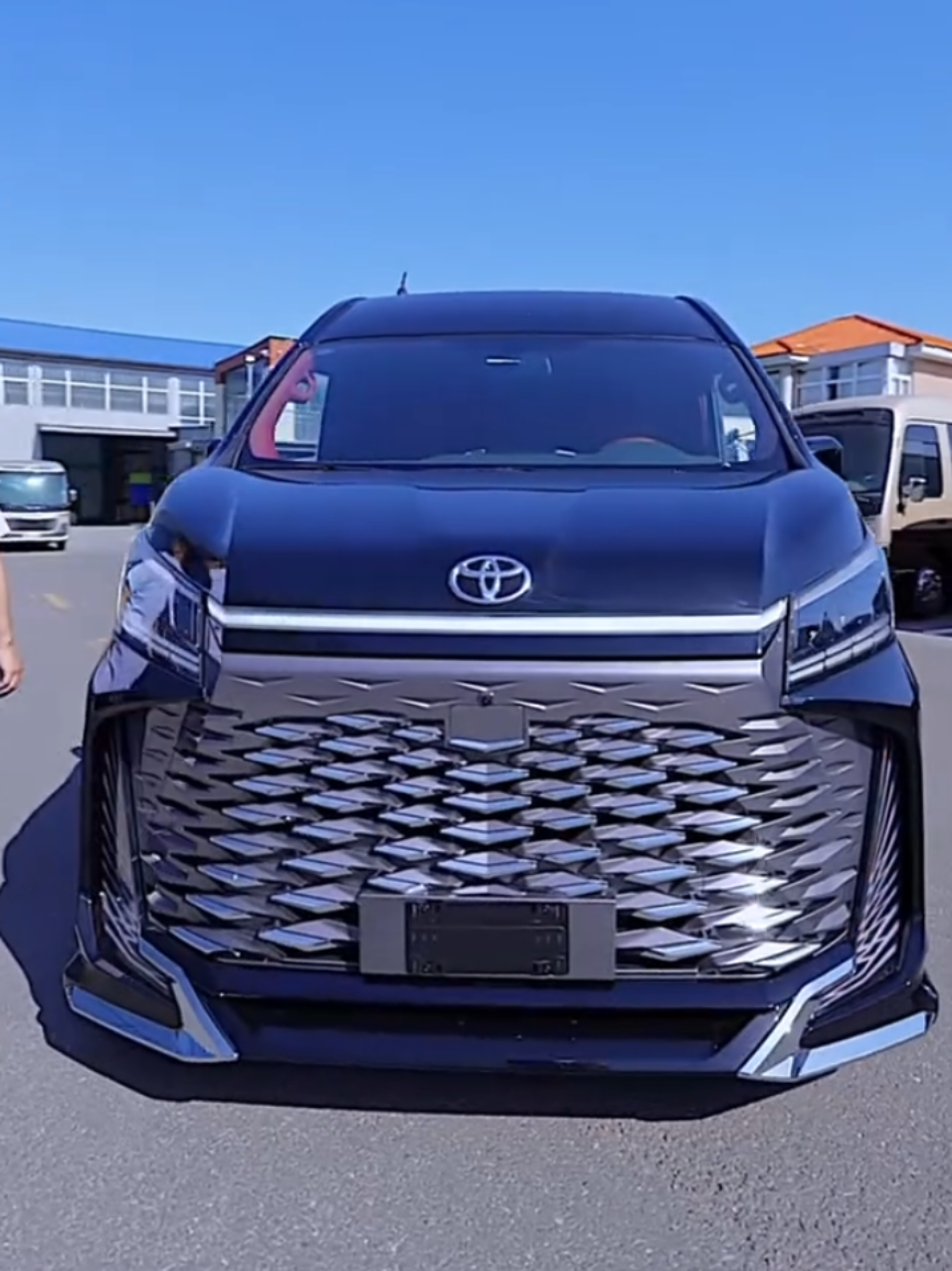 🆕 The Toyota HiAce 2025 is HERE! Smooth ride, smart tech, and crazy cargo space 😱 Is this the perfect work van for 2025? 🛠️ #ToyotaHiAce2025 #CarReviewUSA #HiAceVan #ToyotaLife #VanLifeUSA #NewCars2025 #AutoTok #TikTokCars #TechInCars #VanGoals
