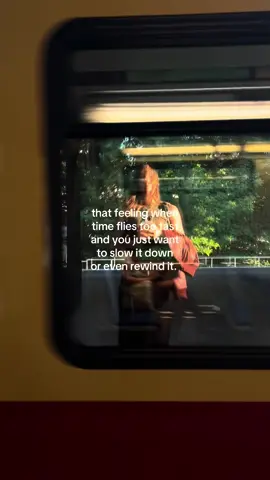 visualization of that feeling. #fy #fürdich #feelings #nostalgia #berlinvibes #aesthetic #slowmoment #reflection #journaling #thoughts #vibes #mood #visualization #calm #tiktokdeutschland #citylife #selfreflection #romantisizeyourlife 