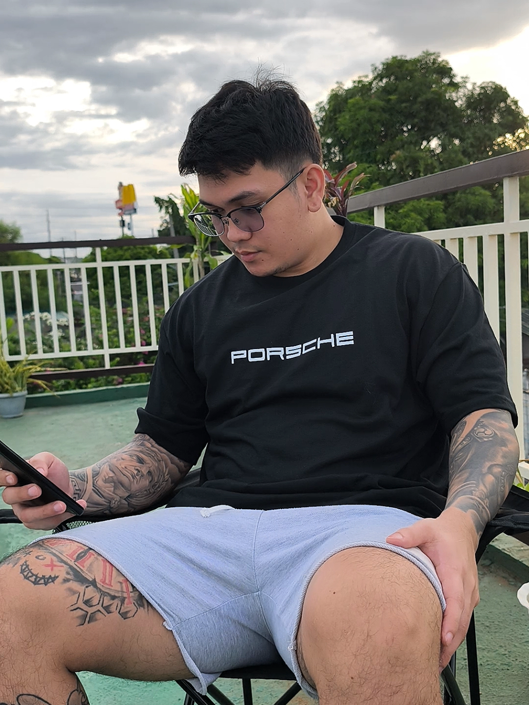 Favorite ang black nganiii #tshirt #shirtformen #outfit #mensfashion #fyp #foryou 