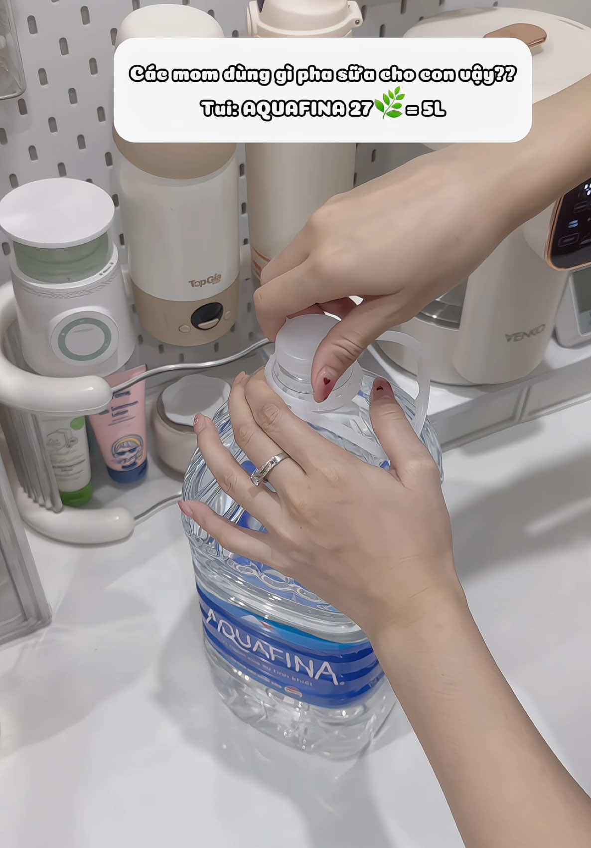 Các mom có giống em không?#embebinne #aquafina #nuoctinhkhiet #phasuachobe #xh #fypシ #viral 