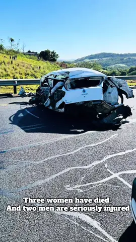 We were actually driving right behind this car before the accident… From the way the driver was moving, I just knew something wasn’t right. A few minutes later…  the crash happened. Three women died on the scene, and two men are in critical condition. 💔 Seeing it all unfold like that shook me. Please guys, let’s drive responsibly. One wrong move can cost lives. @Automobile Association Of SA @RTMC, @AA_SouthAfrica, @SARF_,@mandumisto @GRSP_SA, @KasiRoadSafety, @ChildsafeSA, @SAADD, @ActionSociety, @JoelNzima, @bobby.gage #Mat#MatikuluC#N2CrashN#KZNAccidenti#DriveSafea#RoadSafetyZAs#RestInPeaceM#RTMCu#SouthAfricaf#SafeDrivinga#RoadAwarenessc#RecklessDrivingKillsS#BeSafeSAk#TikTokSAisCouldBeYou #southafricatiktok #viral 