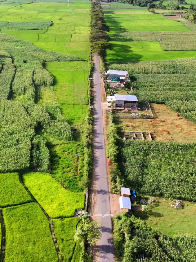 Sejauh apapun kamu pergi  pasti selalu ada kata rindu untuk pulang 😇 Perbatasan Desa Woro & Mpuri #TANAH_KELAHIRAN