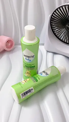 Sữa tắm gội 2in1 làm sạch dịu nhẹ dưỡng ẩm cho làn da ebe #unboxing #review #suatam #lactacydbaby #suatamchobe #embe #mevabe #xuhuong 