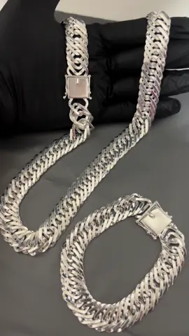 Kit 15 mm elo triplo apenas $529,99  Corrente 70 cm  Pulseira 20 cm  Fecho gaveta Marcação no fecho  Prata mista!  #pratas #pratamista #correntepratamasculina #videoviral #prata925💎 #videoviral 