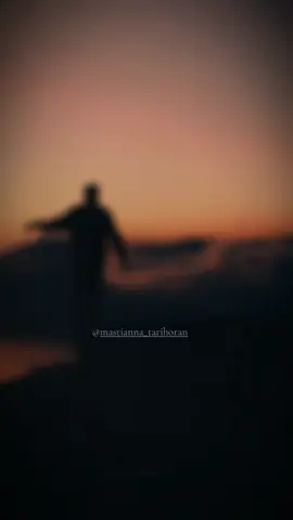 Pernah memaksakan diri menerobos hujan agar cepat sampai tujuan,memang aku berhasil sampai ke tujuan,tetapi  aku sakit. #katolikku_keren  #mothertheresaofcalcuta  #motivasi  #quotes 